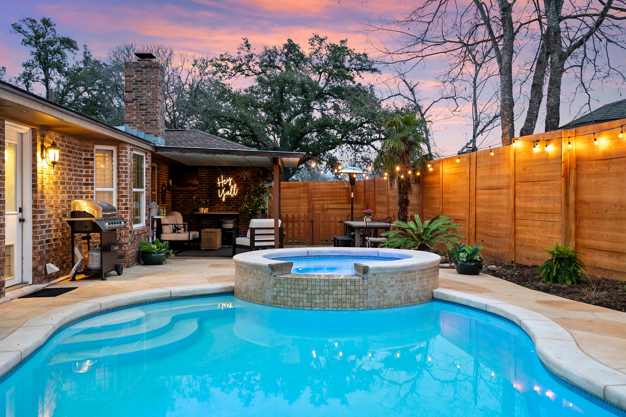 Modern vacation rental in Austin with private pool